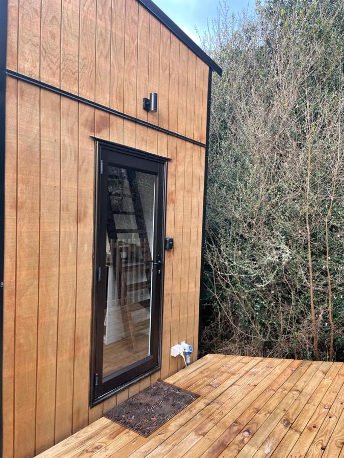 Tiny House In The Bush - A Minute From Town Centre Ruapehu Unique Stays Raetihi المظهر الخارجي الصورة