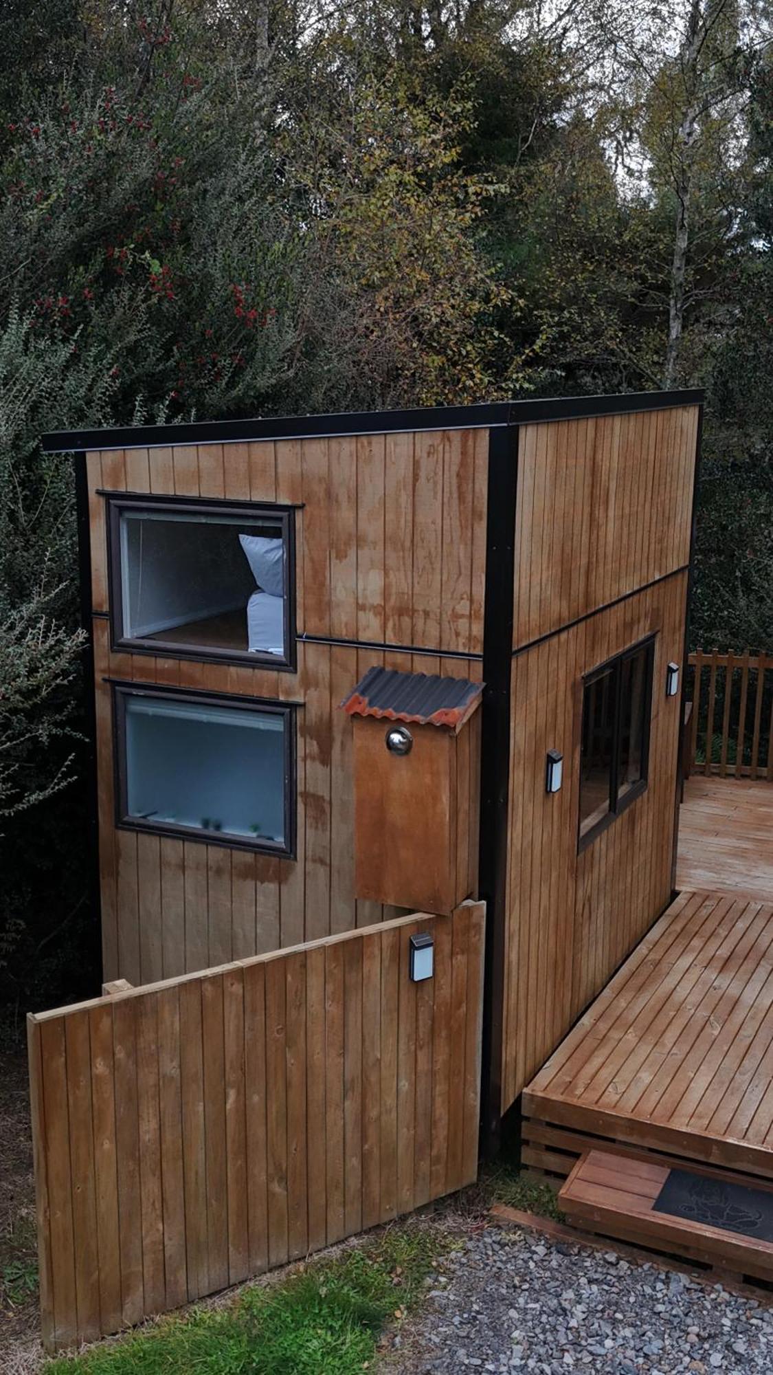 Tiny House In The Bush - A Minute From Town Centre Ruapehu Unique Stays Raetihi المظهر الخارجي الصورة